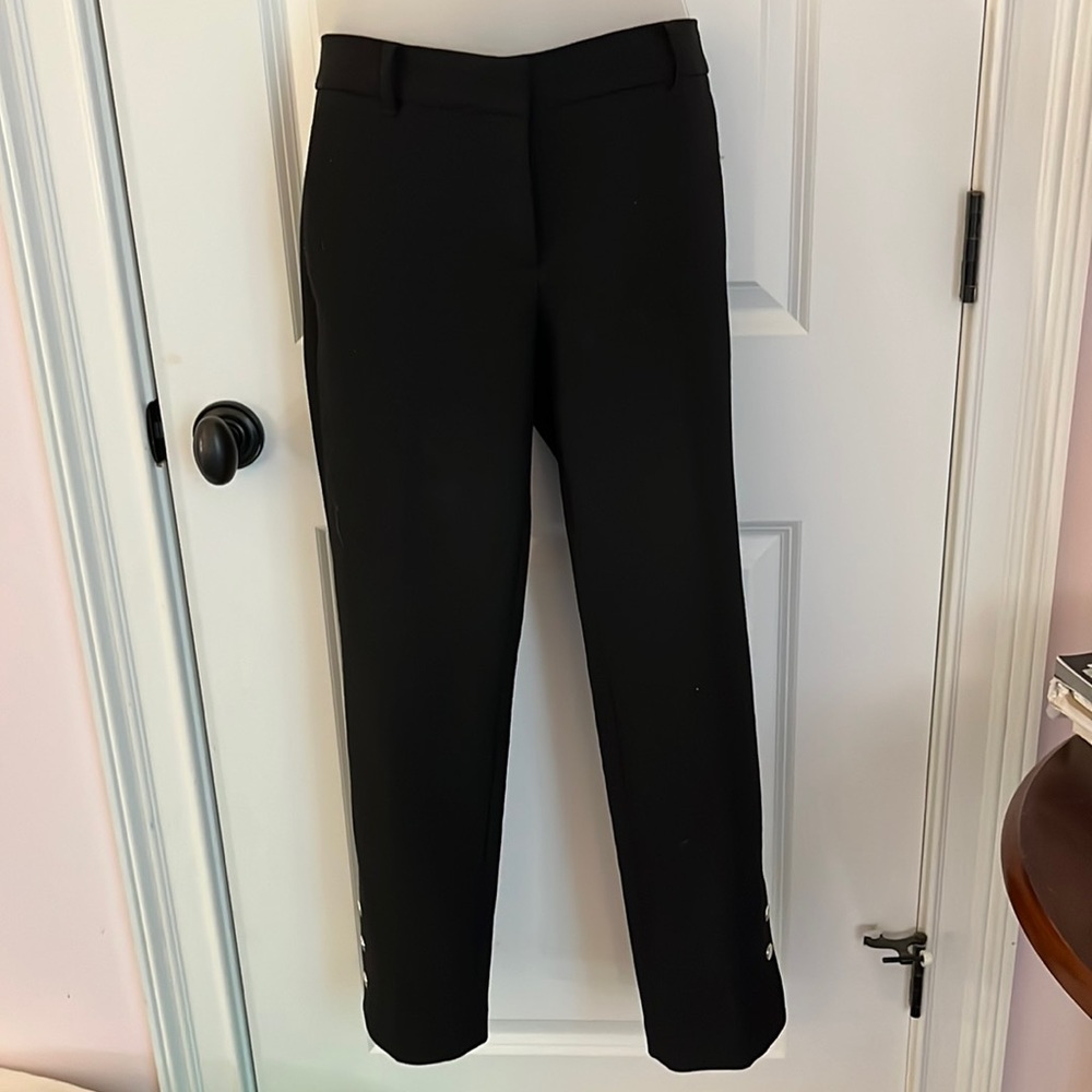 Ann Taylor black capris